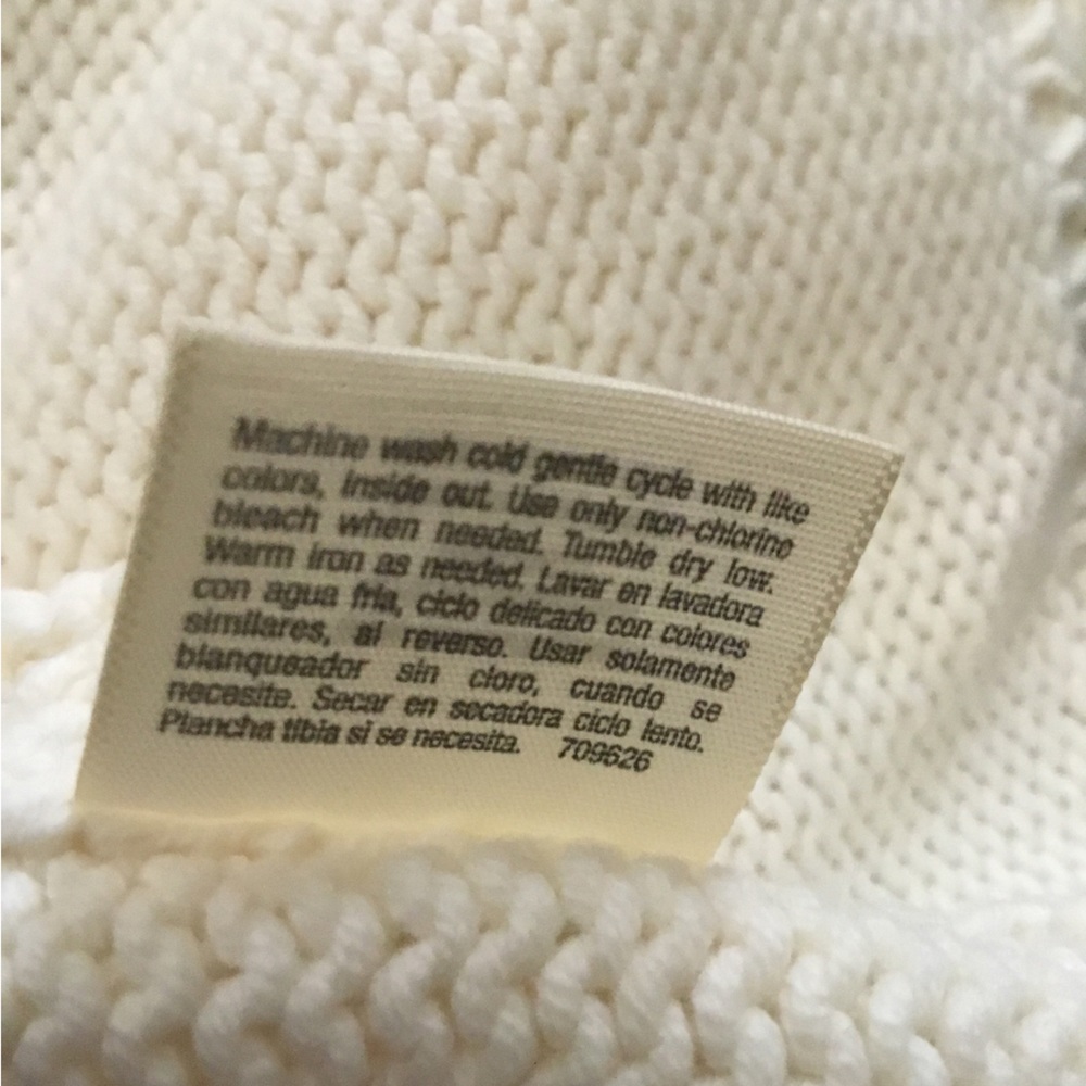 St. John’s Bay Women’s Ivory V-Neck Cotton Blend Sweater Size L NWT - Picture 6 of 6